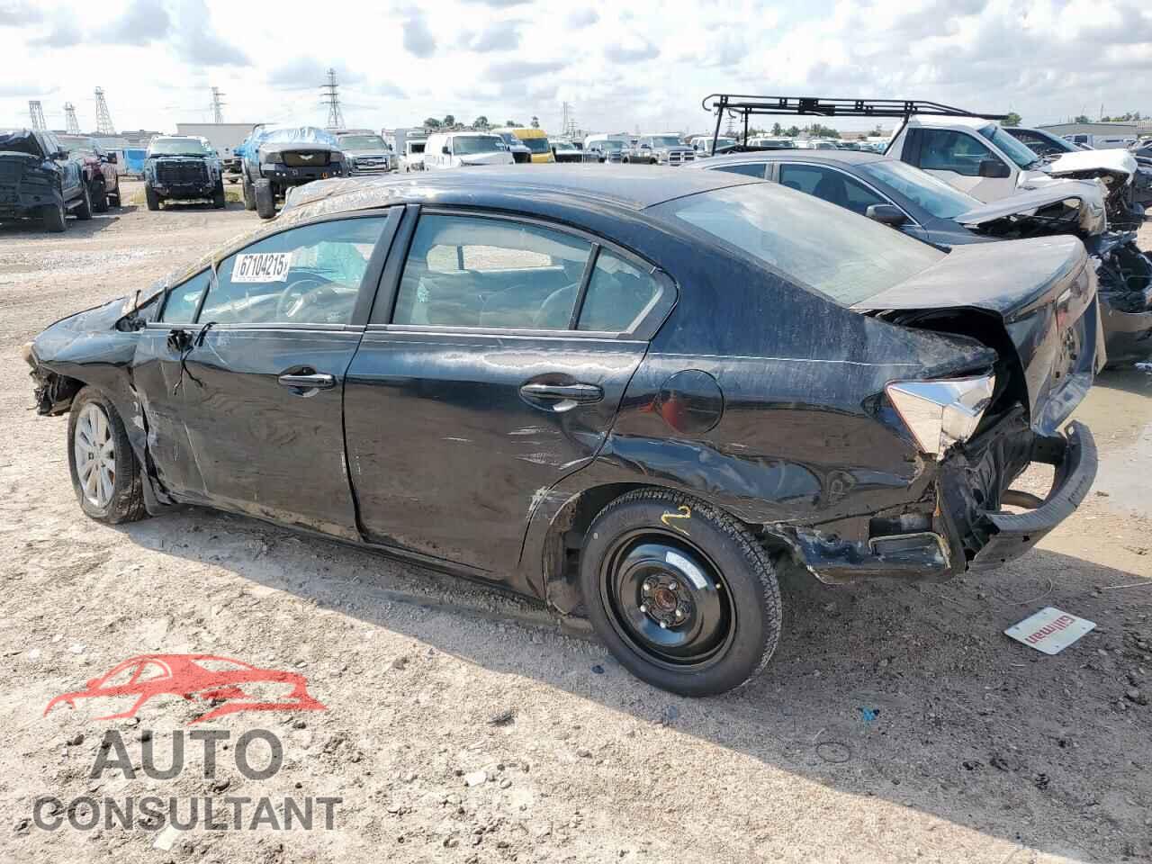 HONDA CIVIC 2012 - 2HGFB2F81CH596265