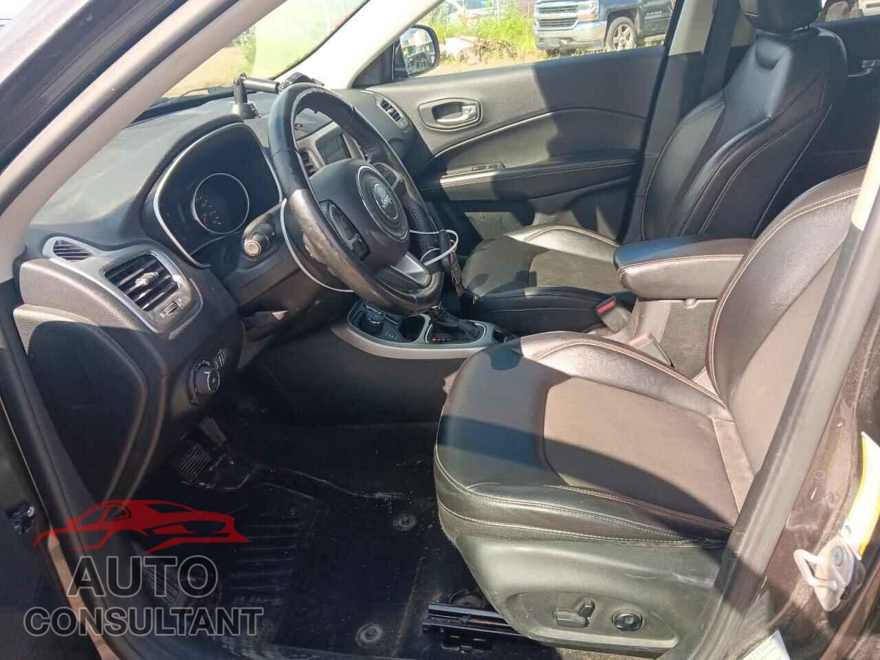 JEEP COMPASS 2017 - 3C4NJDBB8HT628086