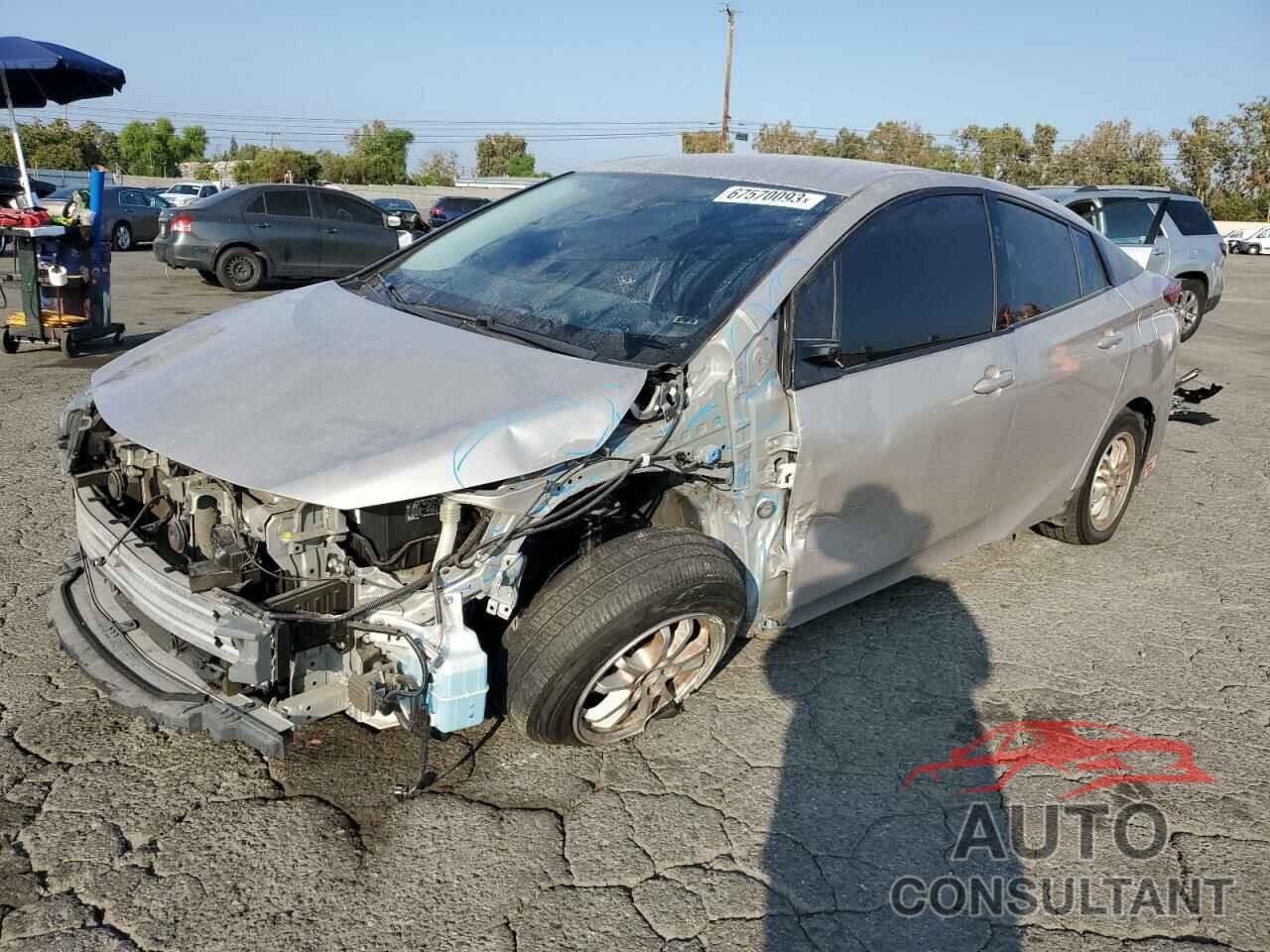 TOYOTA PRIUS 2017 - JTDKARFP4H3056466