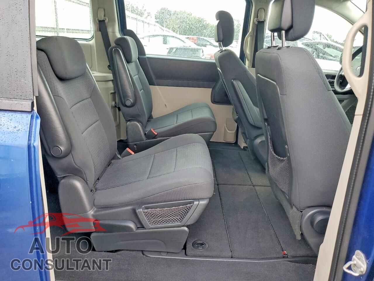 DODGE CARAVAN 2010 - 2D4RN4DE1AR478251