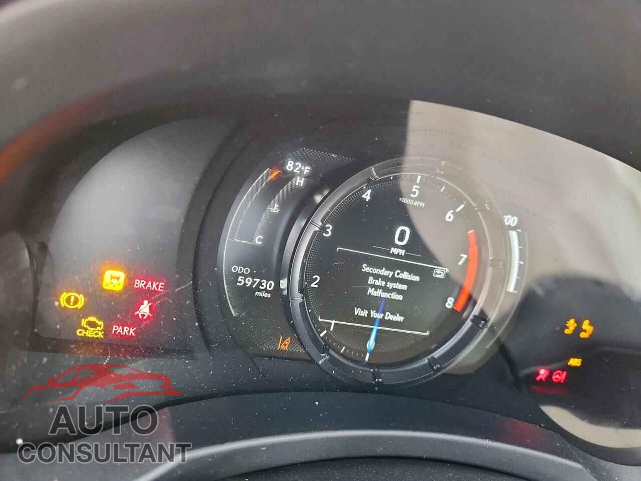 LEXUS IS 2021 - JTHGZ1E21M5020088