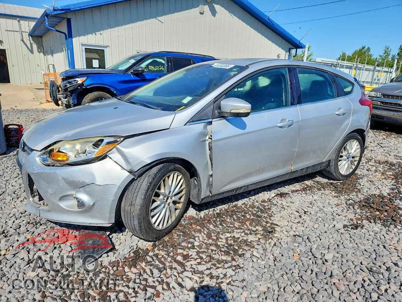 FORD FOCUS 2012 - 1FAHP3M24CL207012
