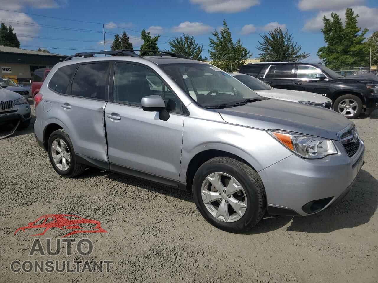SUBARU FORESTER 2016 - JF2SJAFC6GH567565