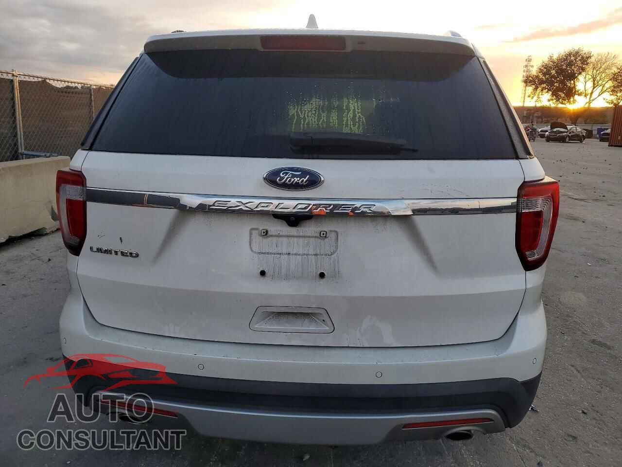 FORD EXPLORER 2017 - 1FM5K7F81HGC23765