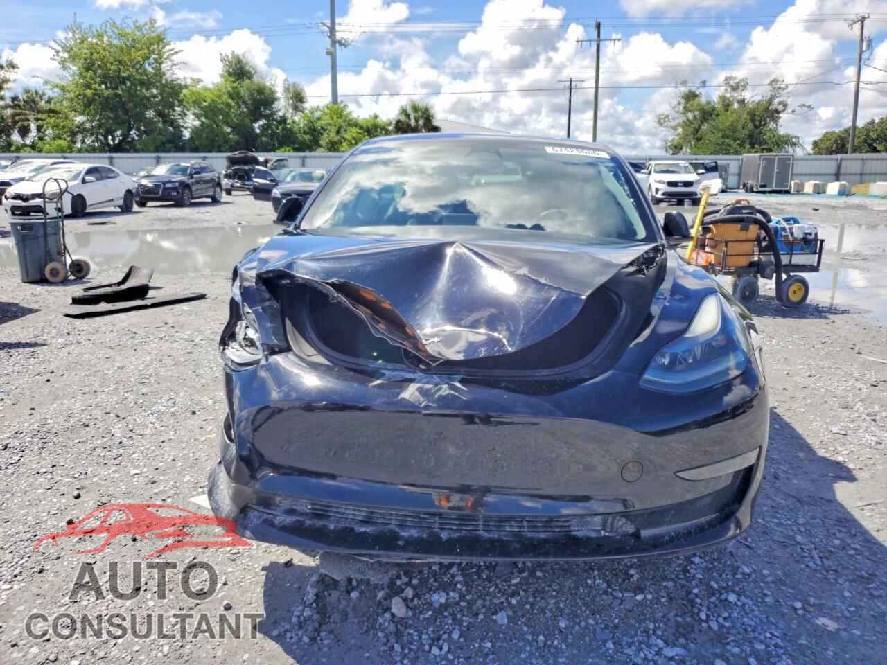TESLA MODEL 3 2023 - 5YJ3E1EAXPF426151