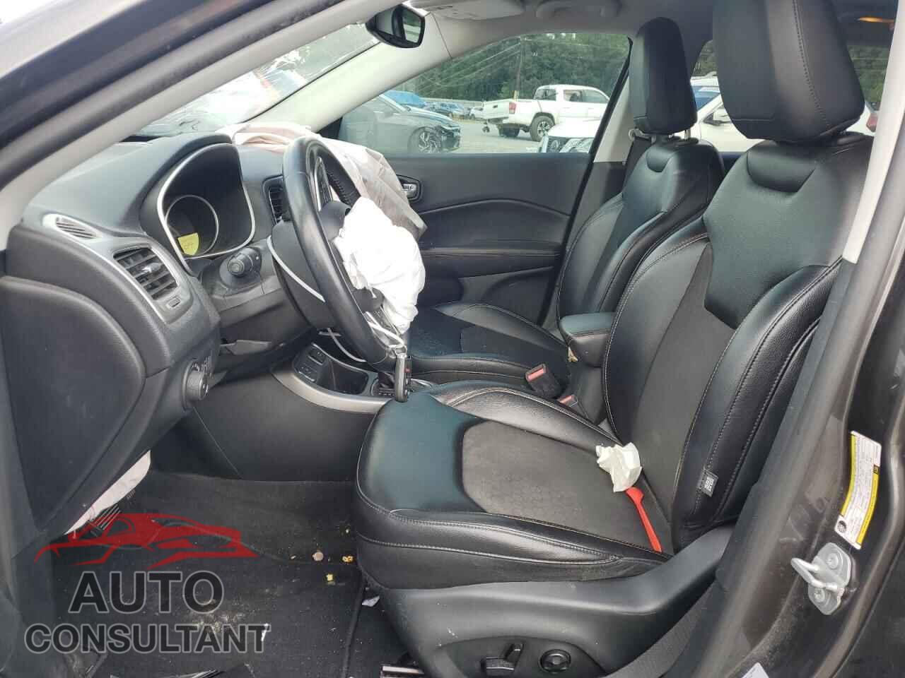 JEEP COMPASS 2017 - 3C4NJCBB1HT632720
