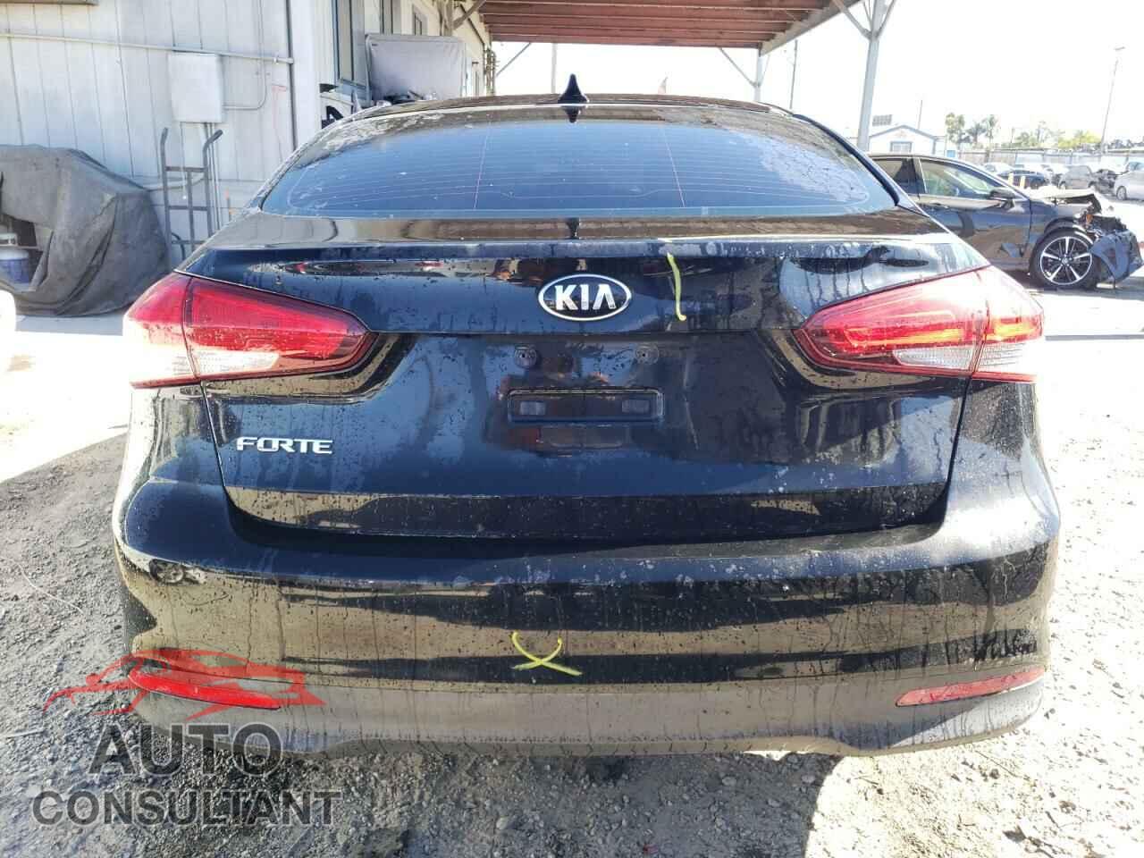 KIA FORTE 2017 - 3KPFK4A78HE139951