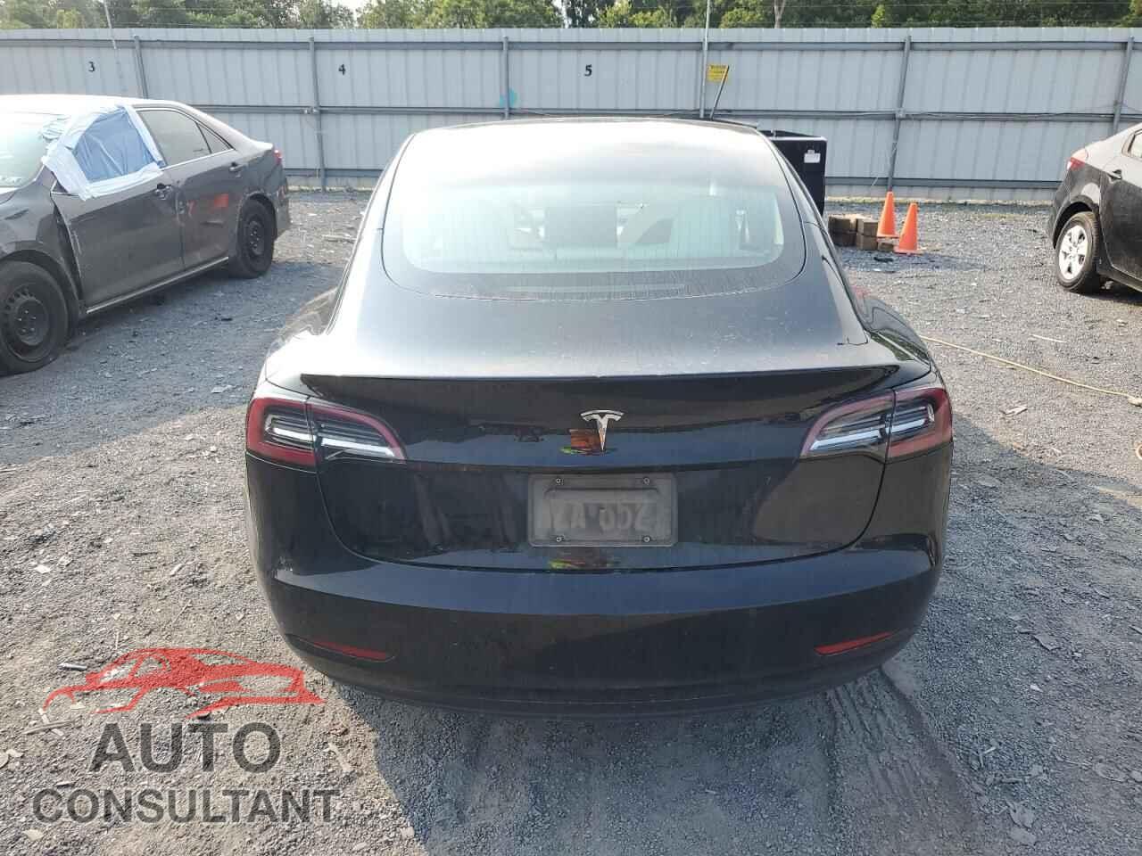 TESLA MODEL 3 2019 - 5YJ3E1EA8KF301609