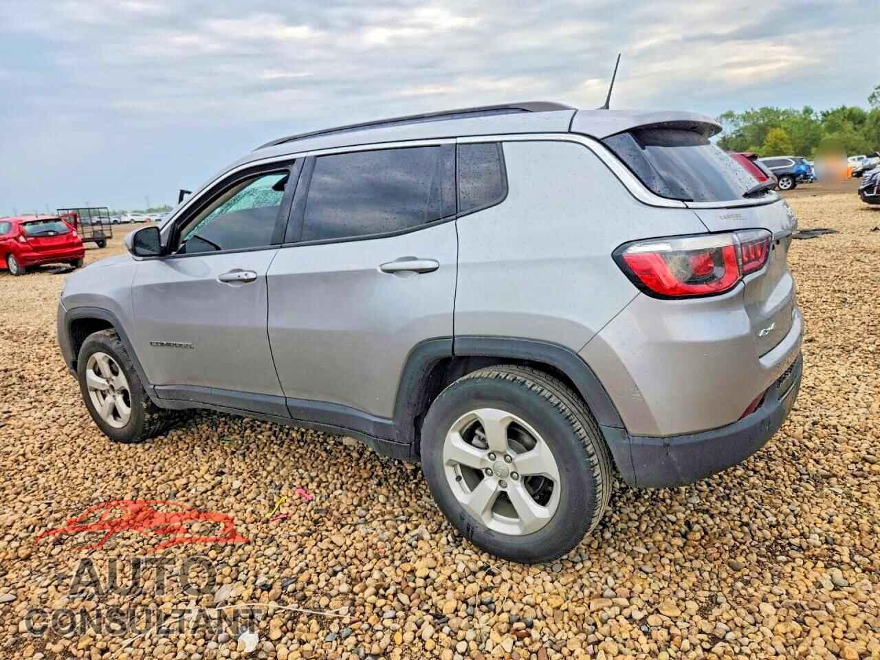 JEEP COMPASS 2019 - 3C4NJDBB6KT714407