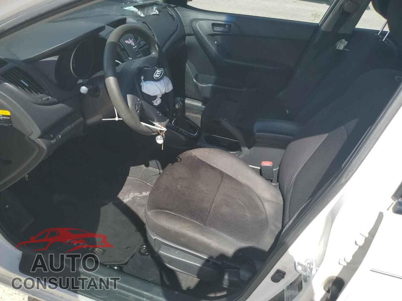 KIA FORTE 2012 - KNAFU4A21C5491463