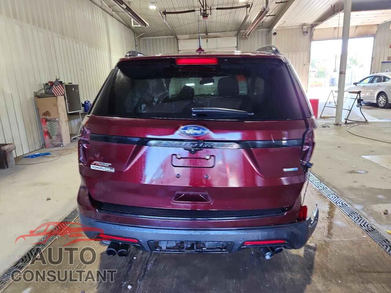 FORD EXPLORER 2018 - 1FM5K8GT8JGB05744