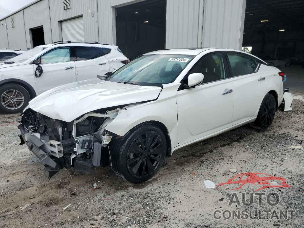 NISSAN ALTIMA 2019 - 1N4BL4FW4KN308576