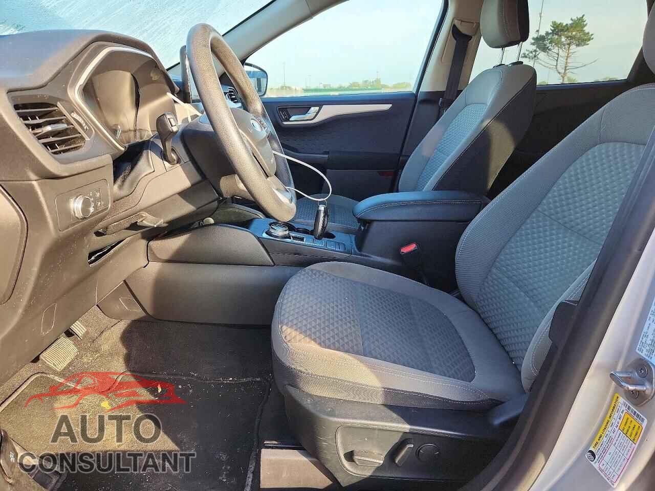FORD ESCAPE 2020 - 1FMCU9G66LUA74726