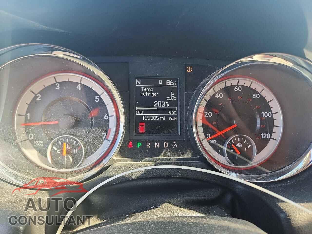 DODGE CARAVAN 2011 - 2D4RN5DG0BR755108