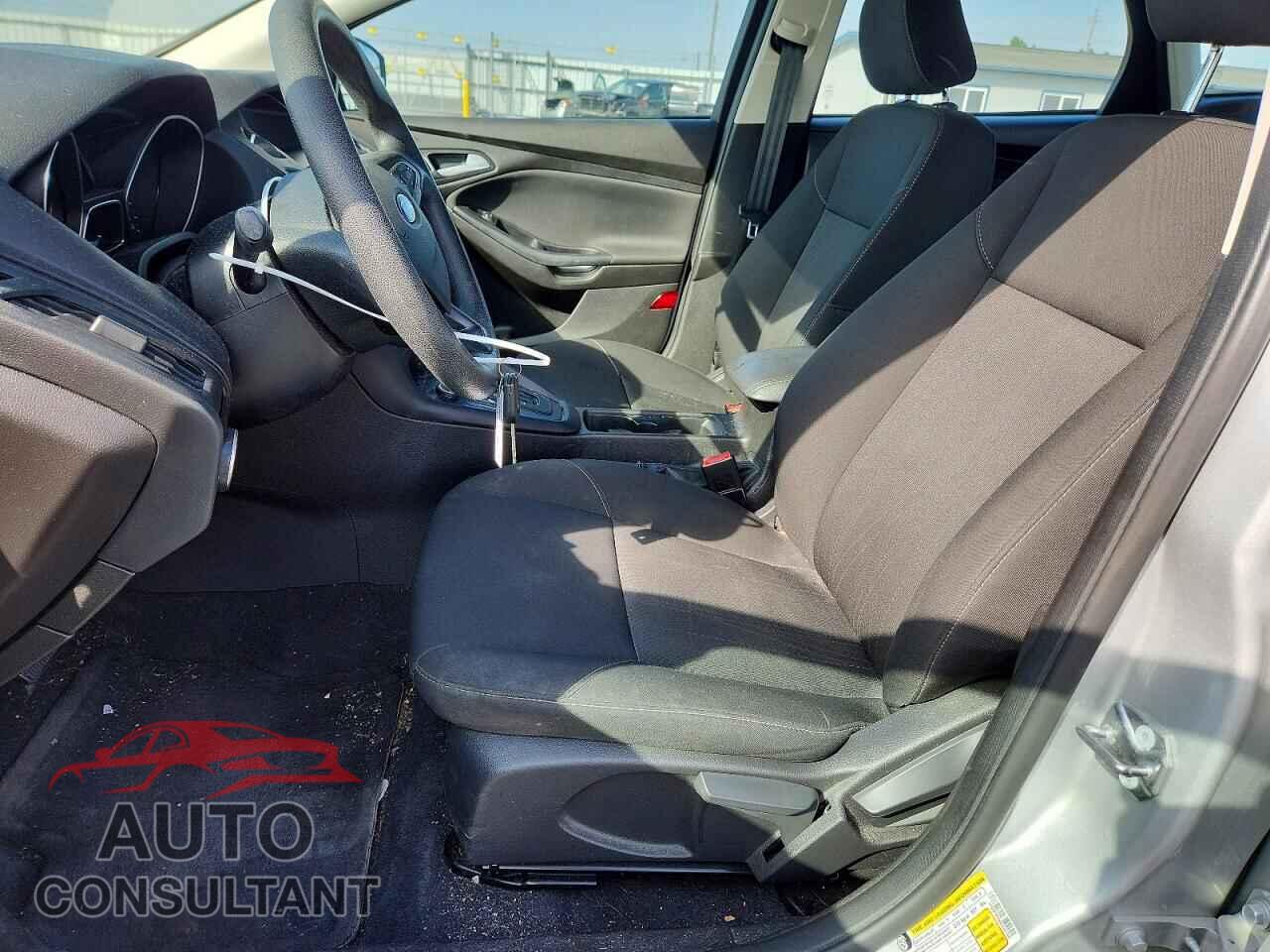 FORD FOCUS 2016 - 1FADP3F20GL322188