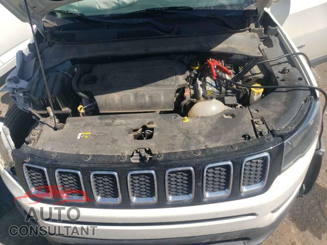 JEEP COMPASS 2018 - 3C4NJDAB5JT107835