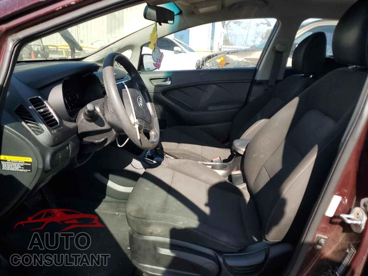 KIA FORTE 2017 - 3KPFK4A74HE097925