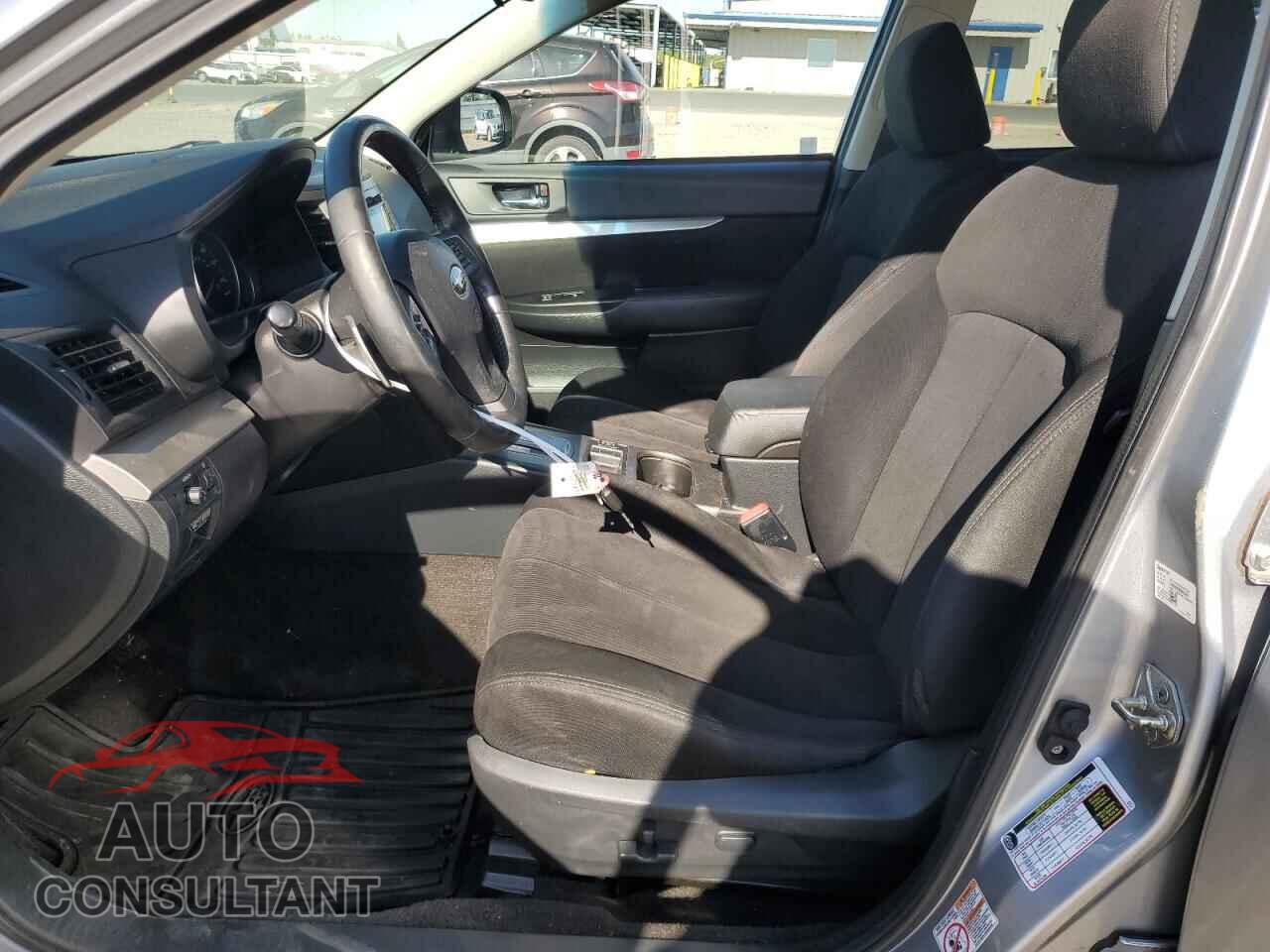 SUBARU OUTBACK 2013 - 4S4BRBCC4D3222055