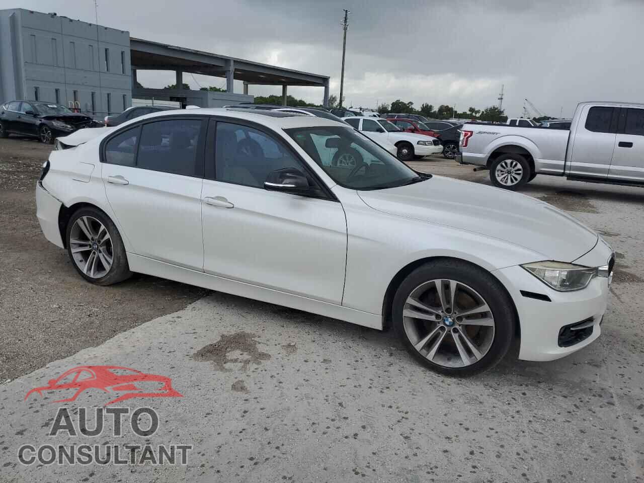 BMW 3 SERIES 2015 - WBA3A5G56FNS85580