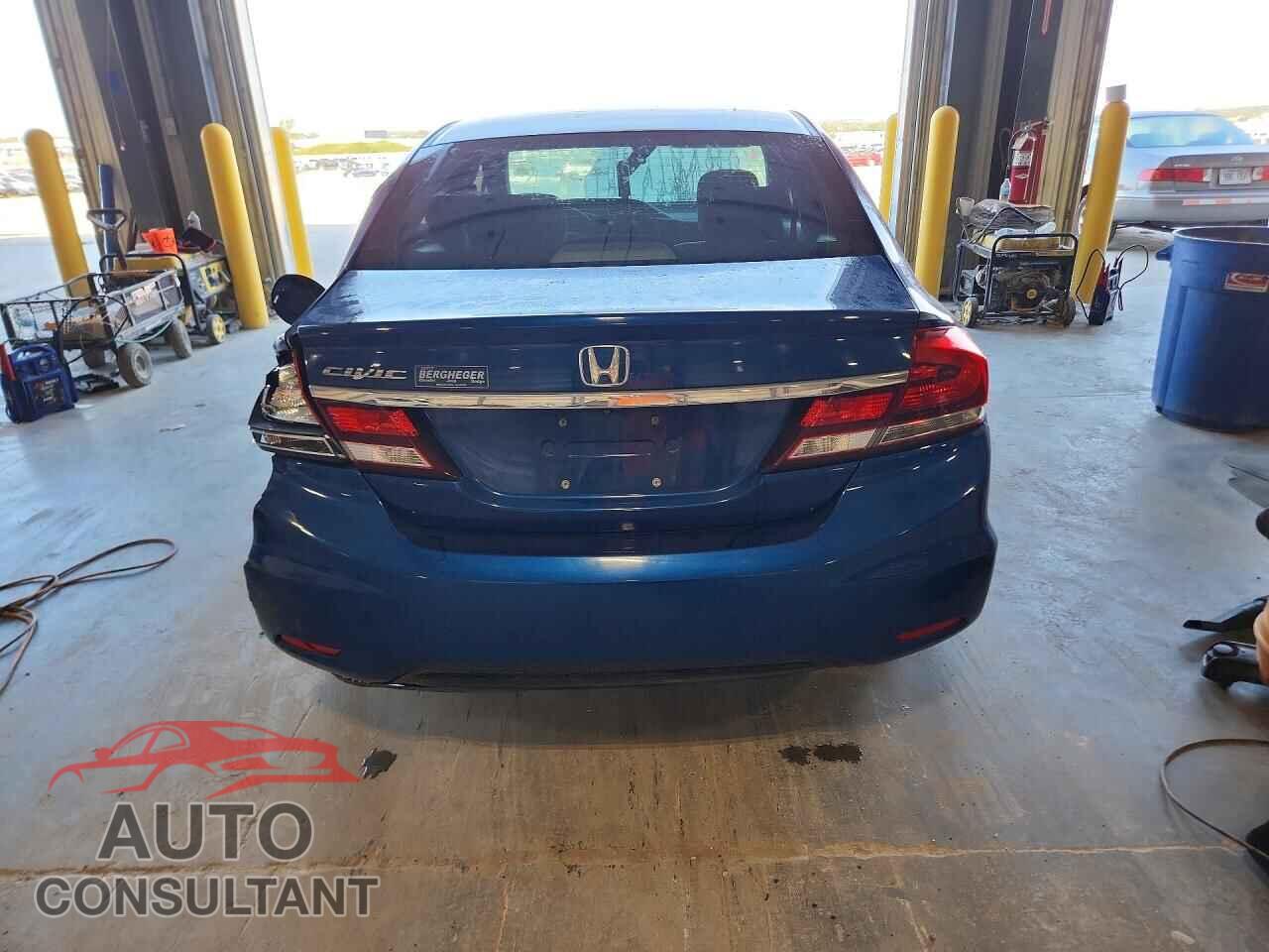 HONDA CIVIC 2013 - 19XFB2F54DE070827