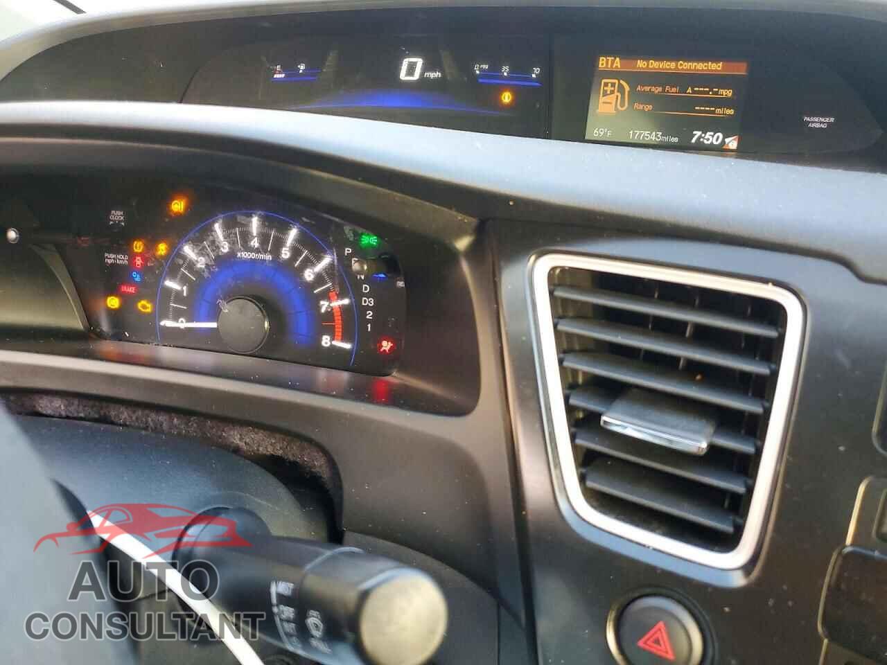 HONDA CIVIC 2013 - 19XFB2F57DE200194