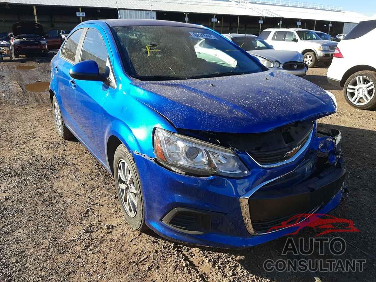 CHEVROLET SONIC 2017 - 1G1JD5SH2H4158135