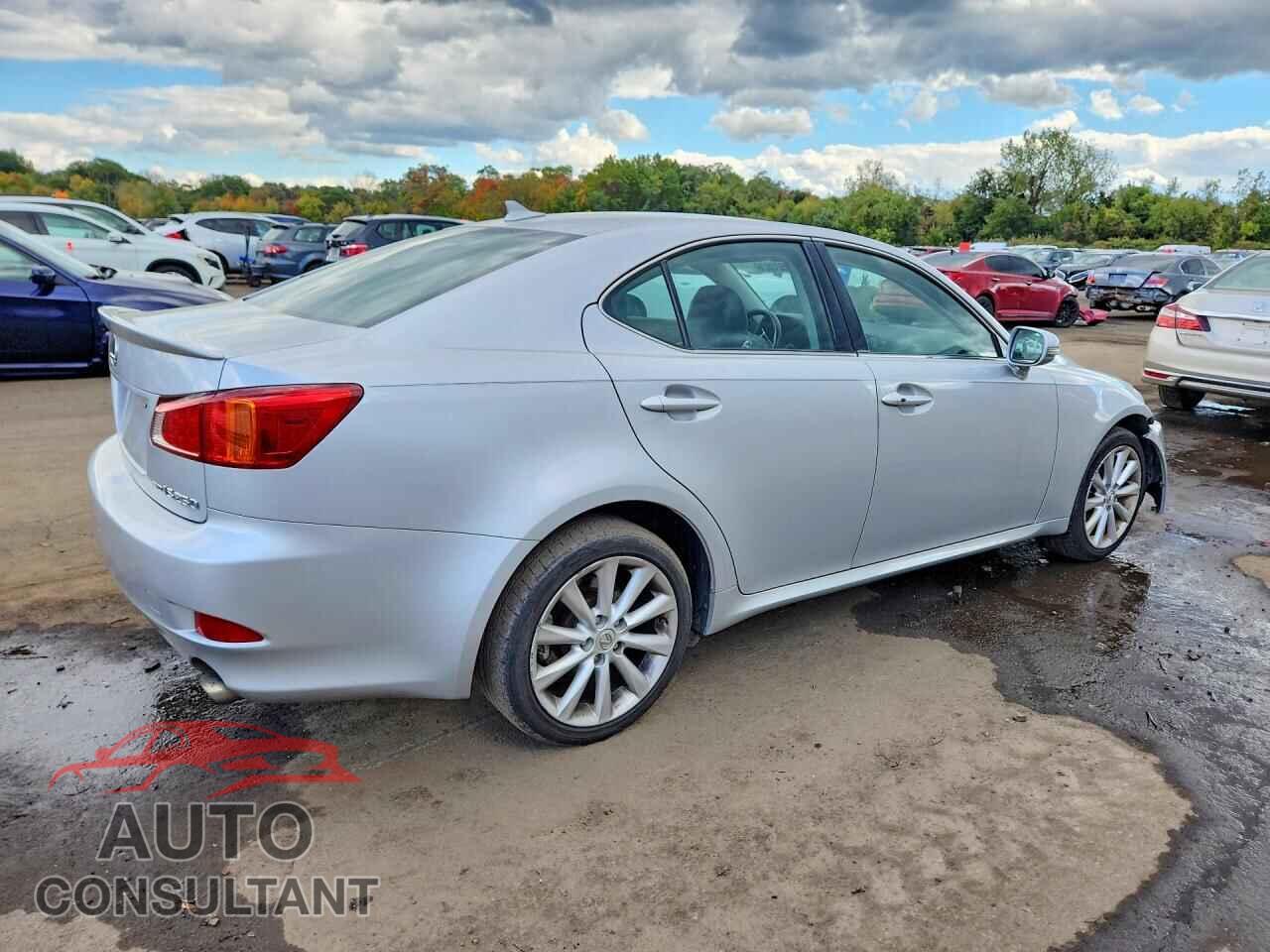 LEXUS IS 2009 - JTHCK262292029088