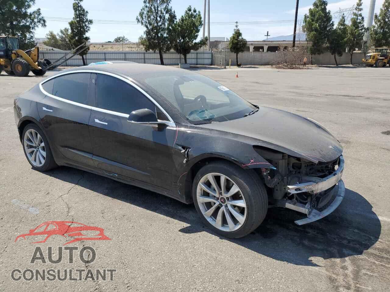 TESLA MODEL 3 2018 - 5YJ3E1EB5JF131815