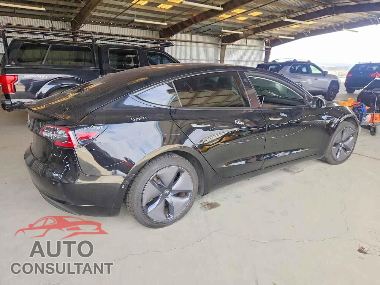 TESLA MODEL 3 2018 - 5YJ3E1EA9JF036102