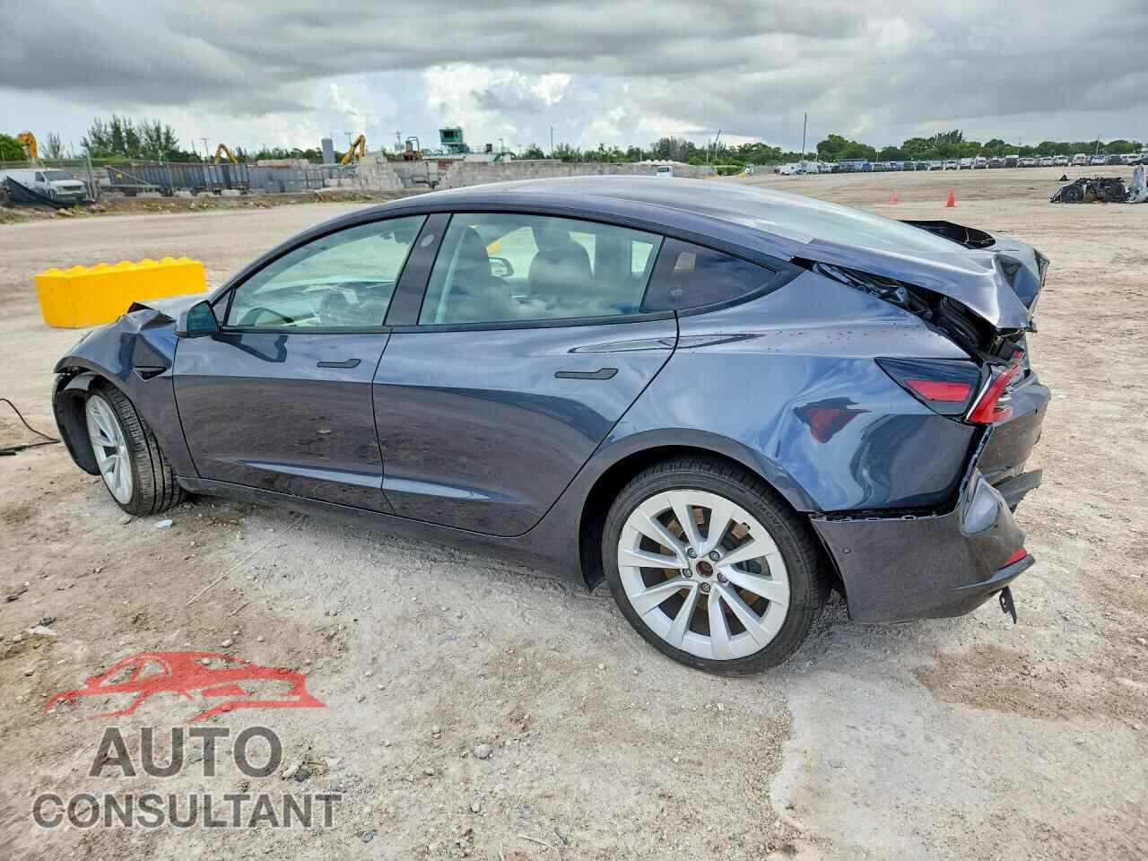 TESLA MODEL 3 2022 - 5YJ3E1EAXNF370306