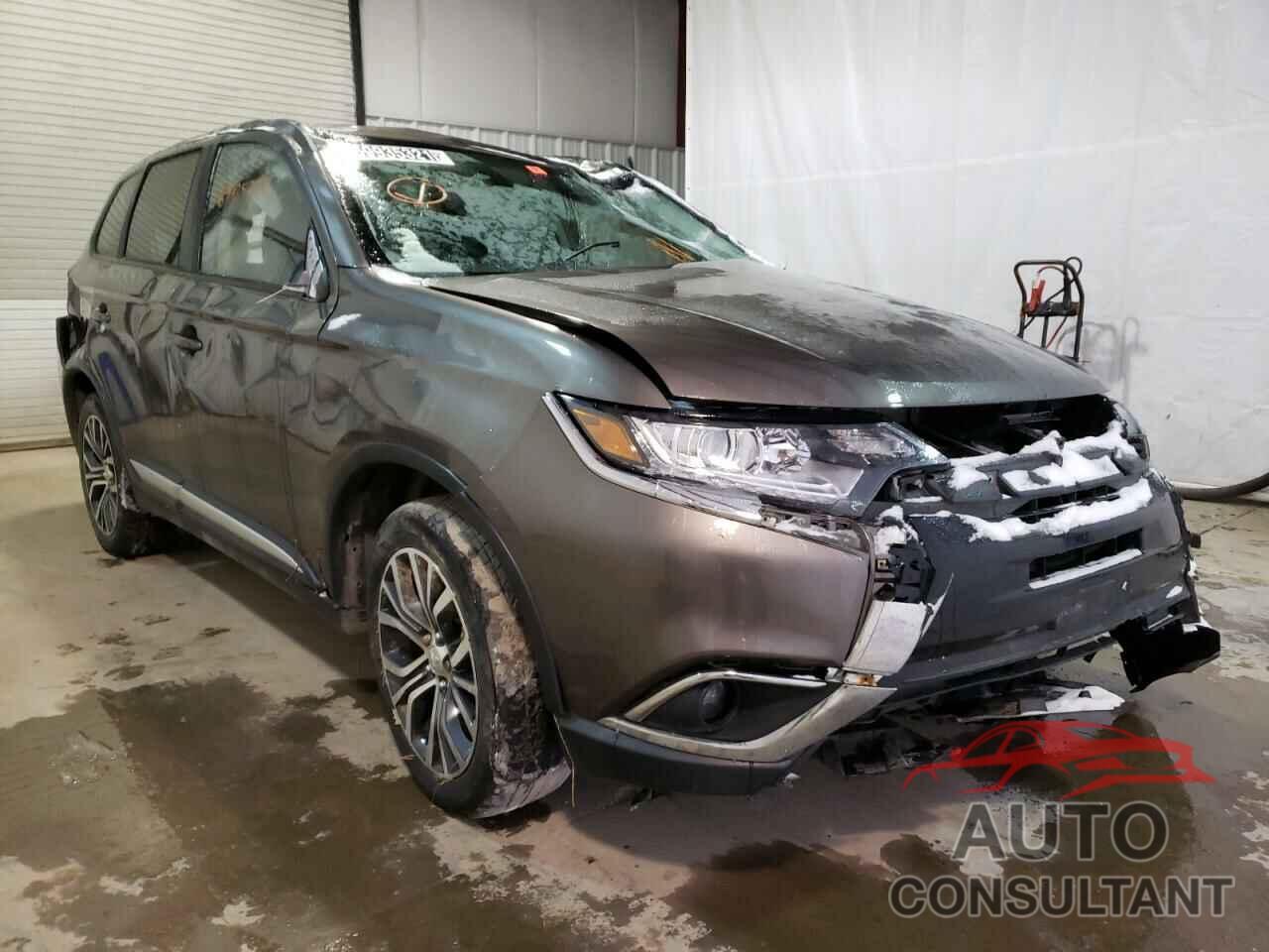 MITSUBISHI OUTLANDER 2017 - JA4AZ3A38HZ056273