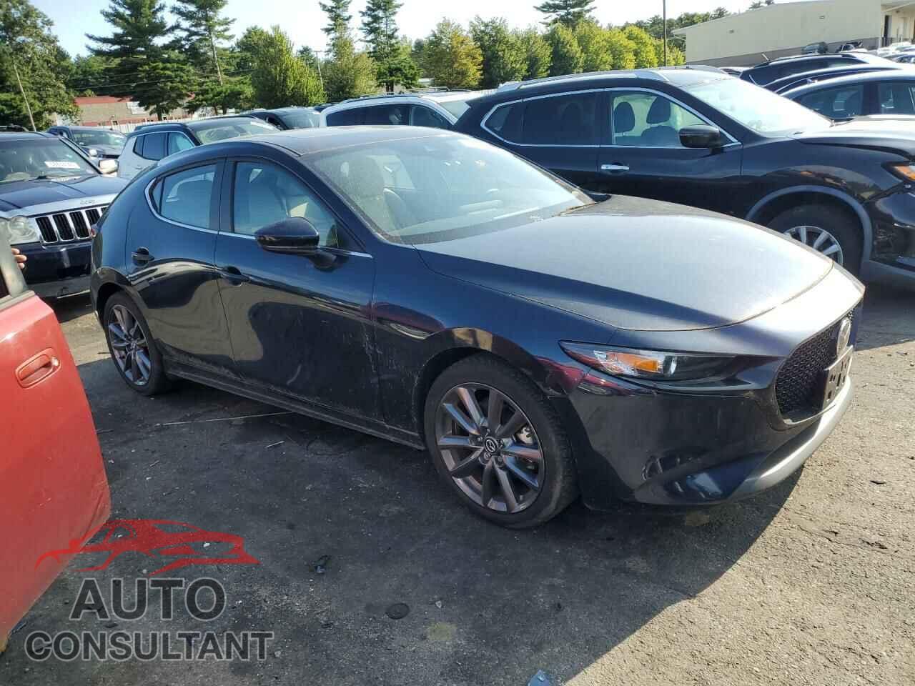 MAZDA 3 2021 - JM1BPBLL3M1329037