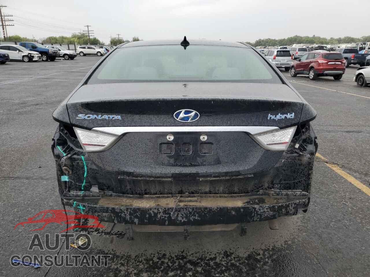 HYUNDAI SONATA 2015 - KMHEC4A40FA134382