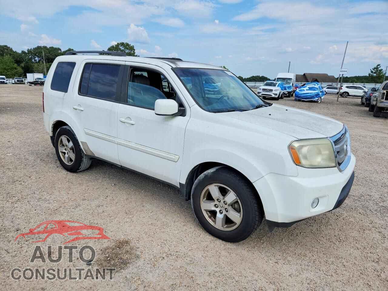 HONDA PILOT 2011 - 5FNYF3H5XBB029089