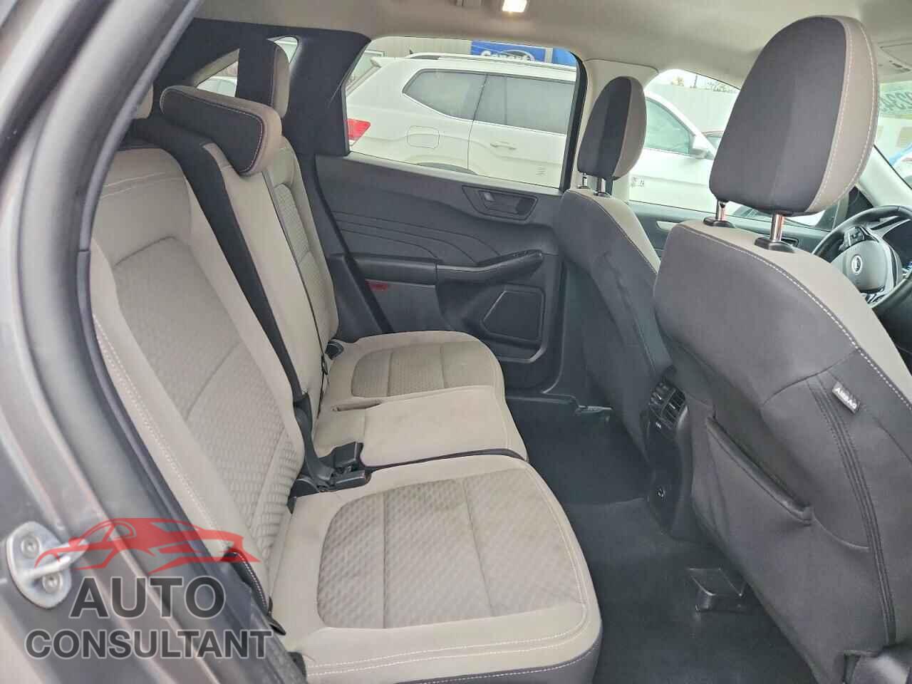 FORD ESCAPE 2022 - 1FMCU9G60NUB71908