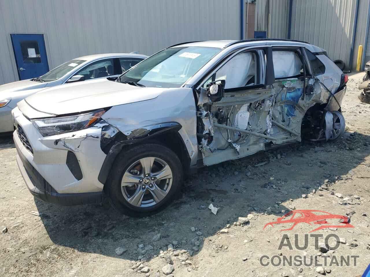 TOYOTA RAV4 2024 - 2T3RWRFV9RW225569