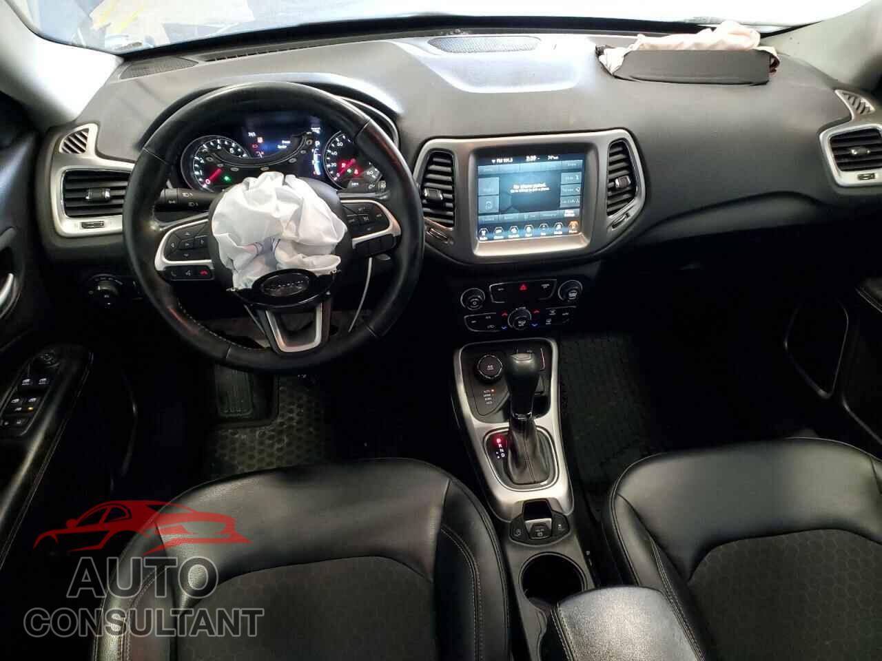 JEEP COMPASS 2017 - 3C4NJDBB7HT666120