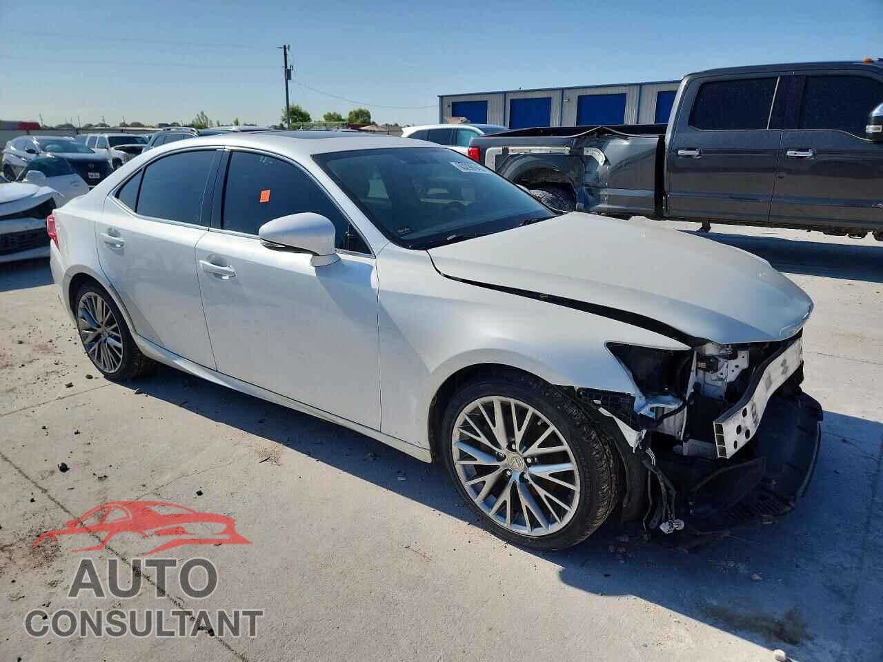 LEXUS IS 2014 - JTHBF1D23E5009034
