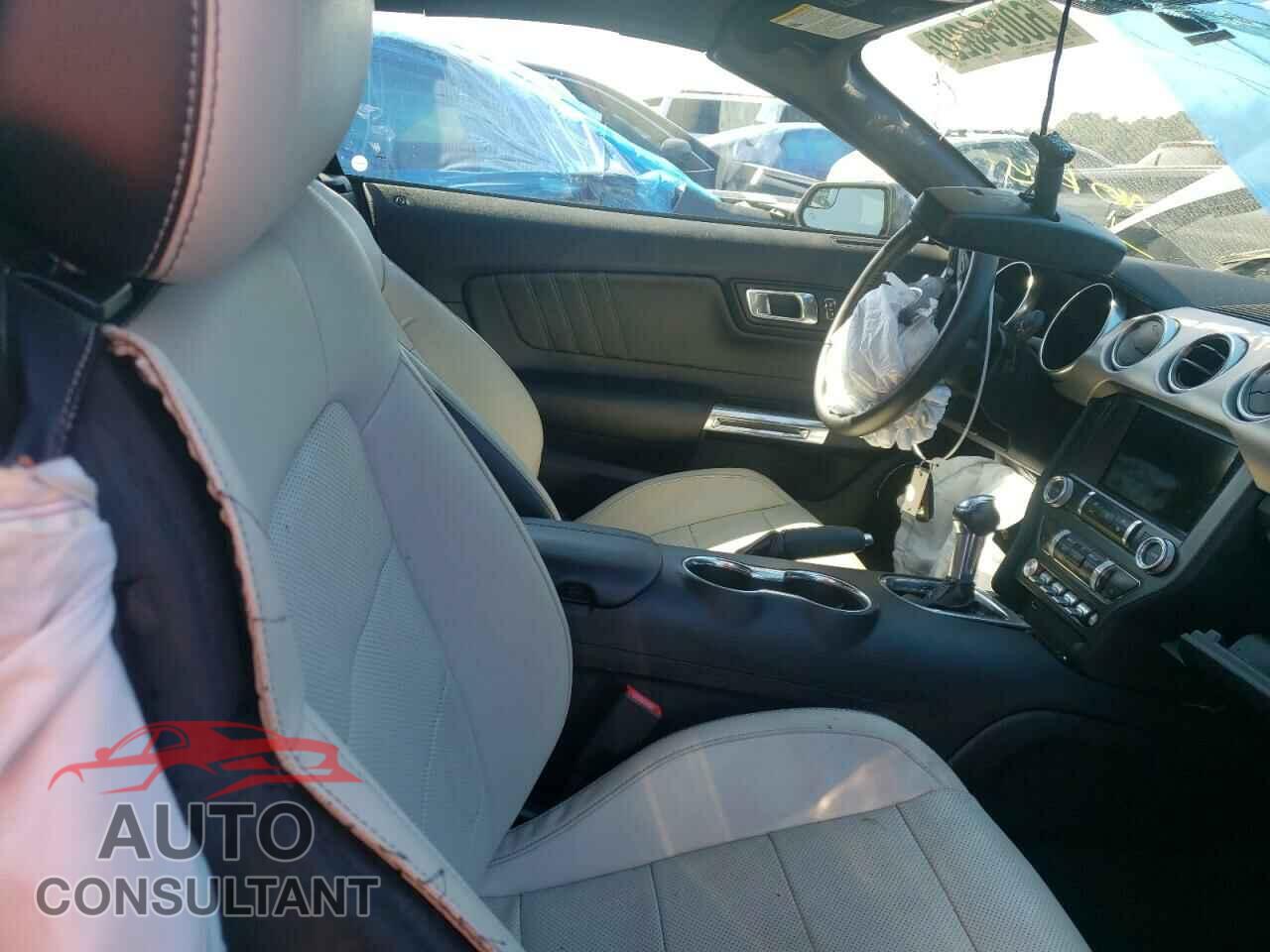 FORD MUSTANG 2019 - 1FATP8UH4K5106521