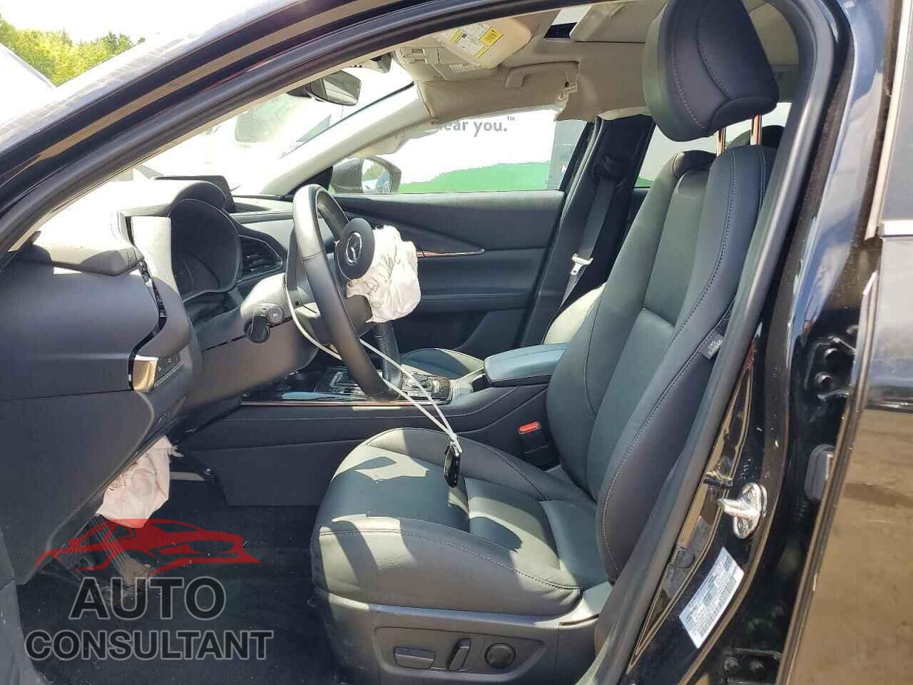 MAZDA CX30 2024 - 3MVDMBCM7RM687955