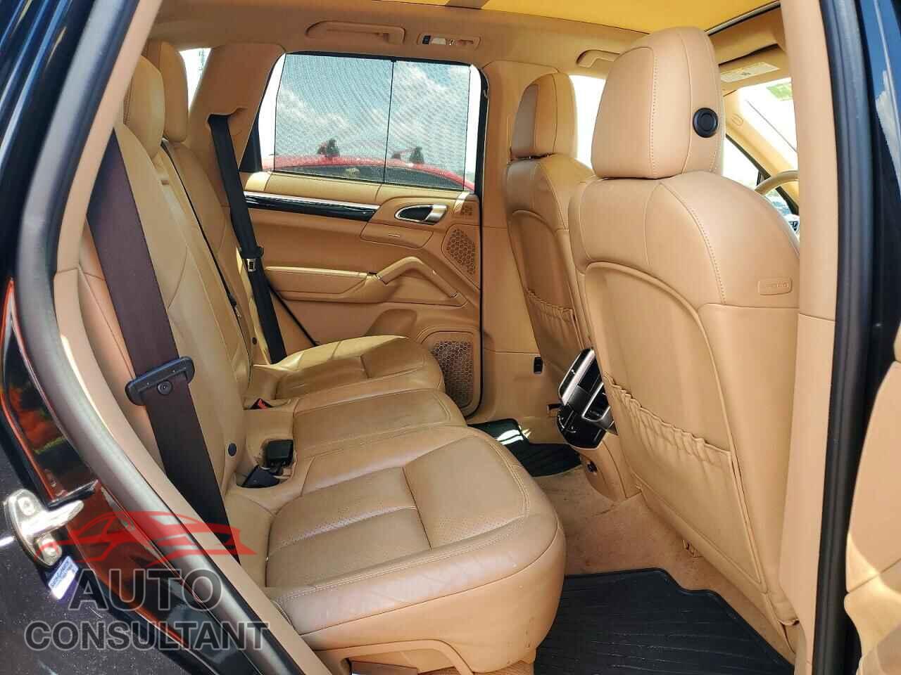 PORSCHE CAYENNE 2016 - WP1AE2A26GLA62575