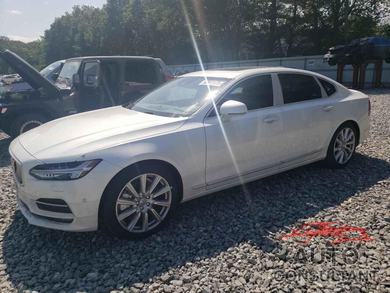 VOLVO S90 2018 - 1G1GY6S00L4129025
