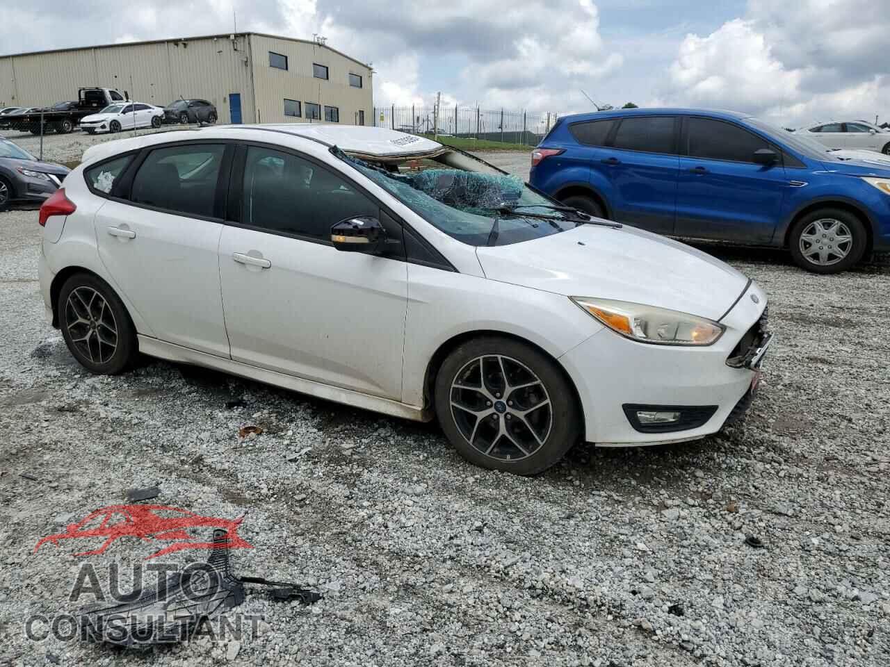 FORD FOCUS 2016 - 1FADP3K27GL381602
