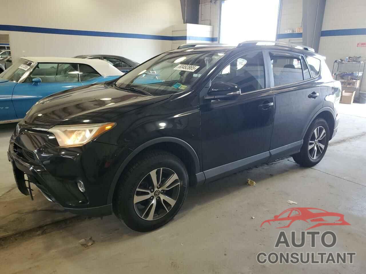 TOYOTA RAV4 2017 - 2T3RFREVXHW566978