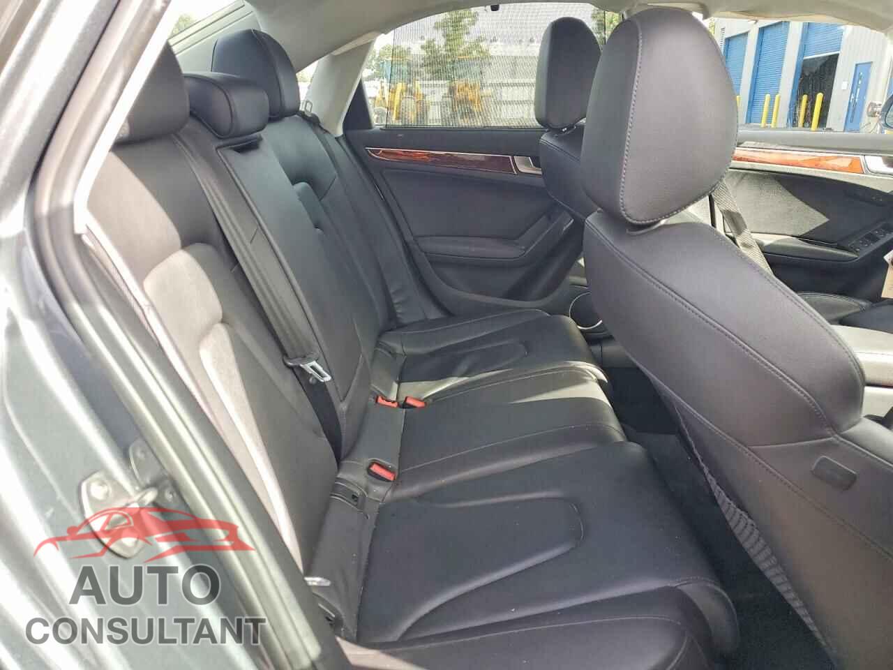 AUDI A4 2012 - WAUKFAFL7CA120341
