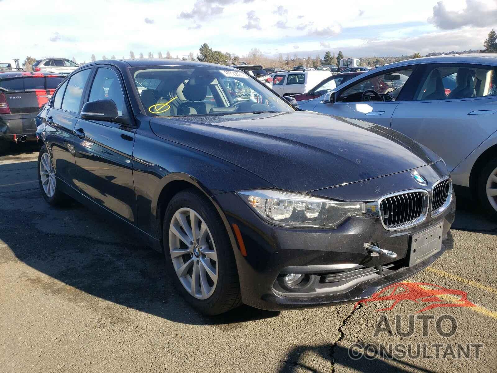 BMW 3 SERIES 2016 - WBA8E1G55GNU10699