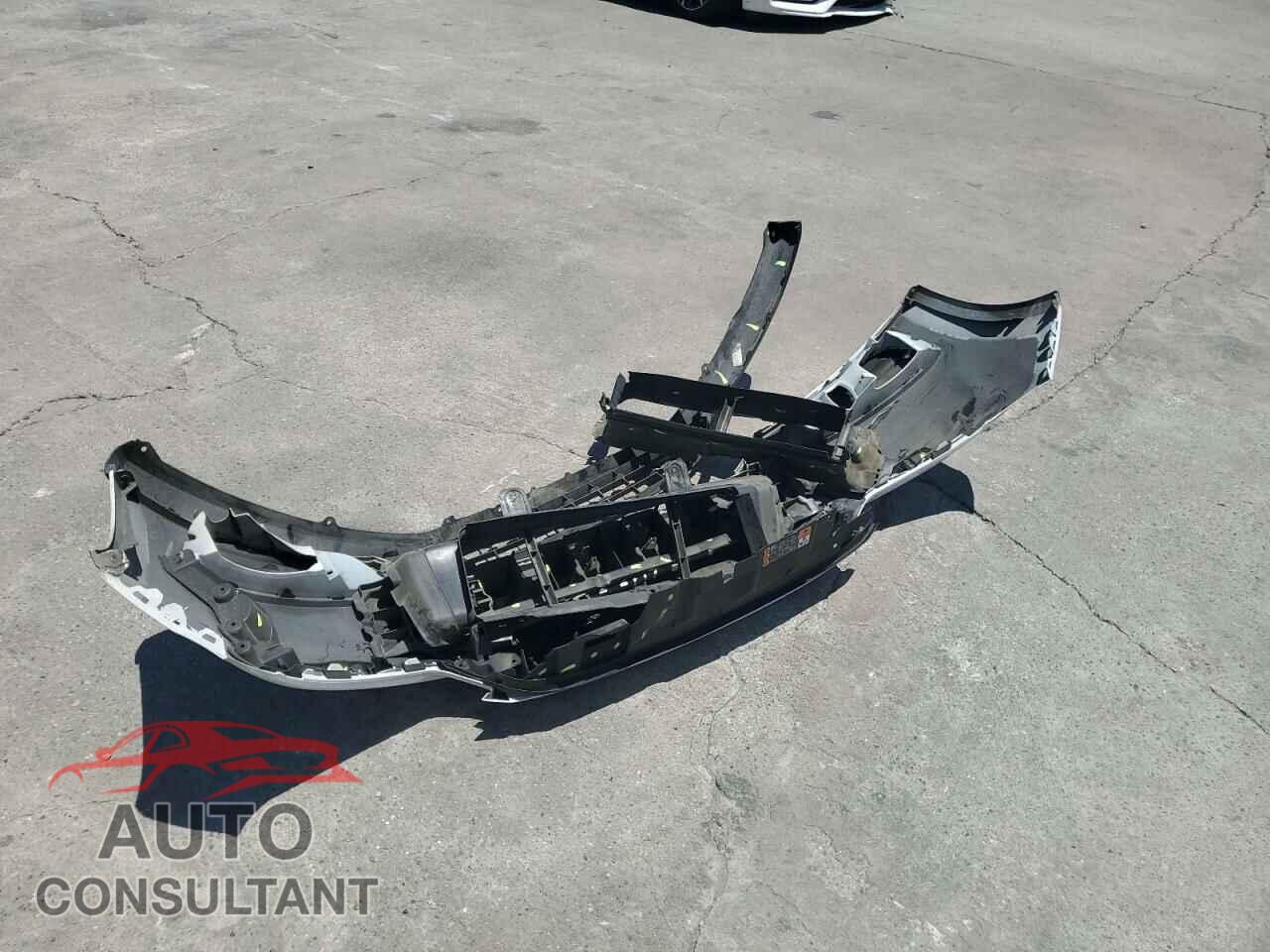 FORD FOCUS 2017 - 1FADP3E27HL215173
