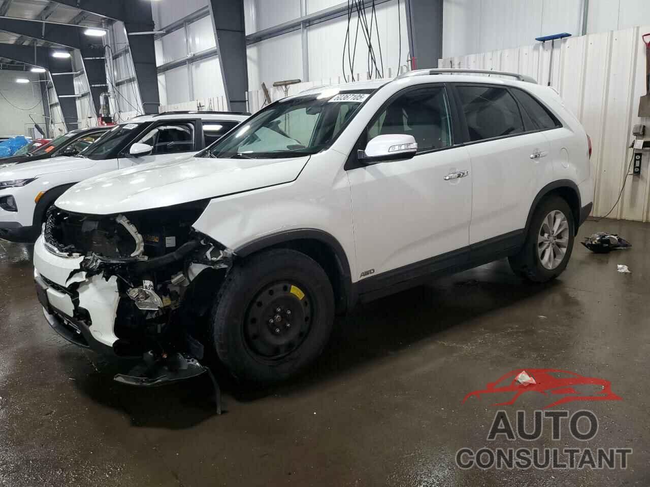 KIA SORENTO 2015 - 5XYKUDA71FG557695