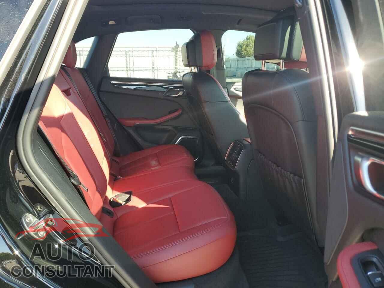PORSCHE MACAN BASE 2023 - WP1AA2A54PLB05445