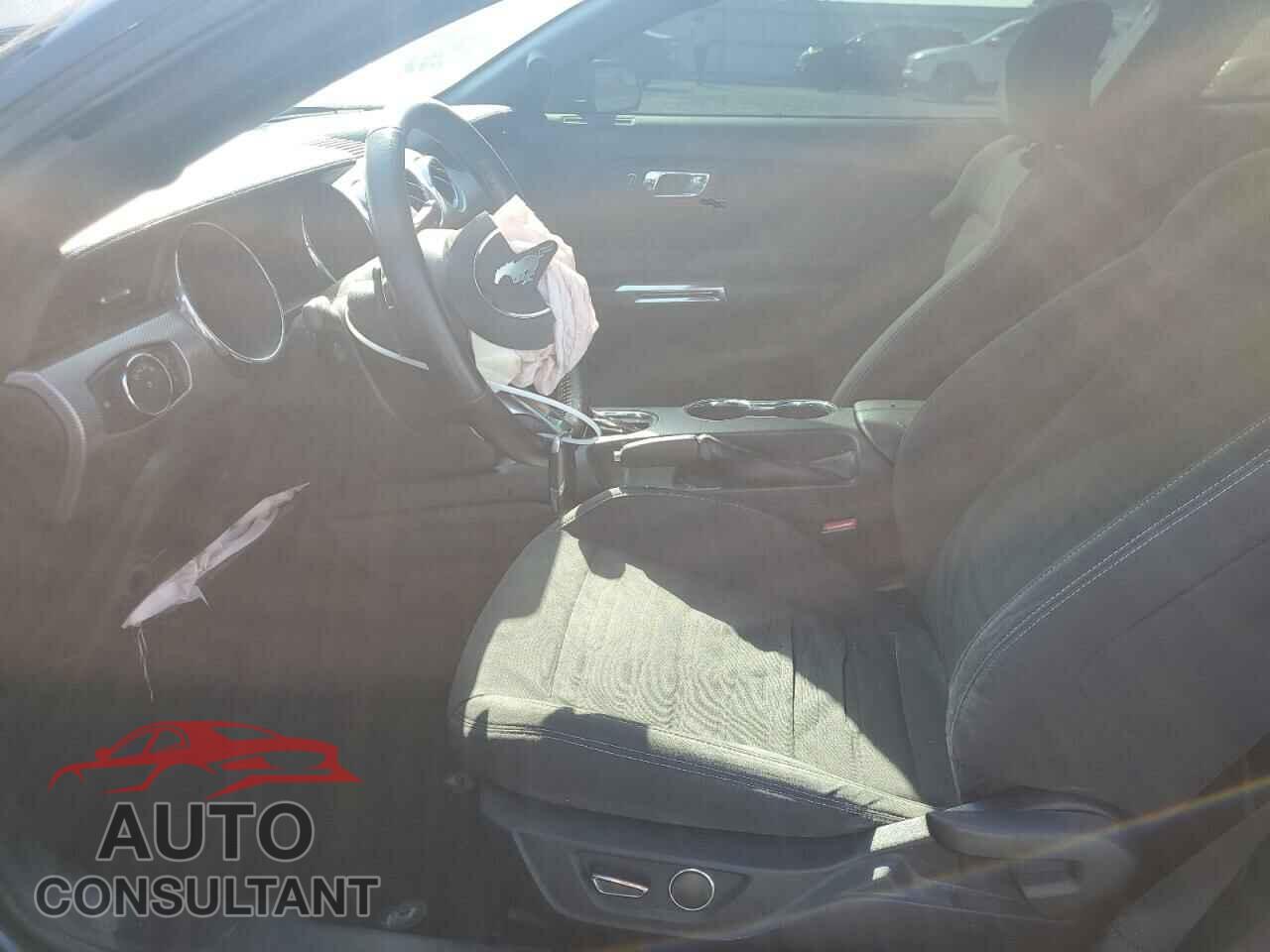 FORD MUSTANG 2017 - 1FA6P8CF1H5208218